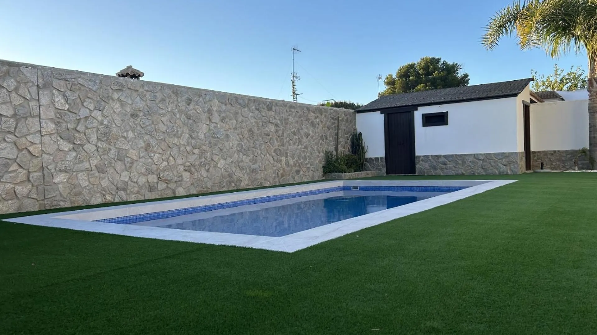 Holiday home Casa La Buganvilla, Piscina Privada Y Barbacoa Chiclana de la Frontera